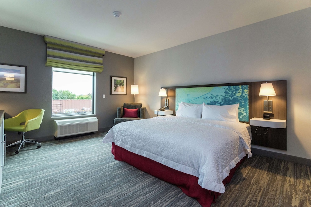 Hampton Inn & Suites Allen Park - photo 13