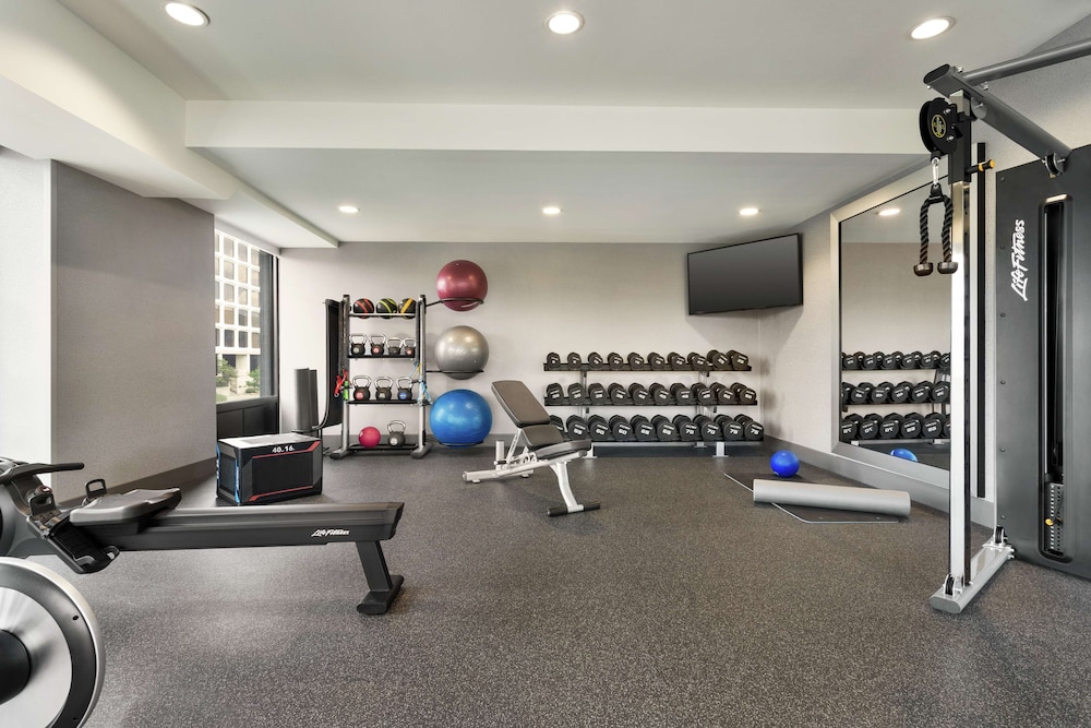 Home2 Suites by Hilton Minneapolis University Area - photo 25