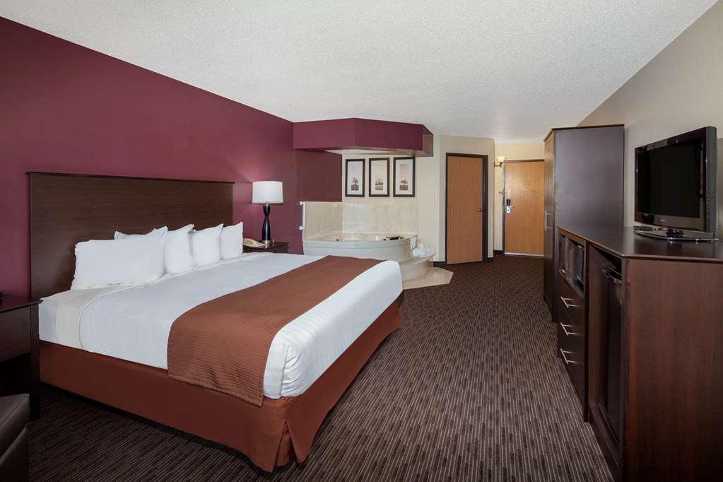 AmericInn by Wyndham Northfield - photo 24