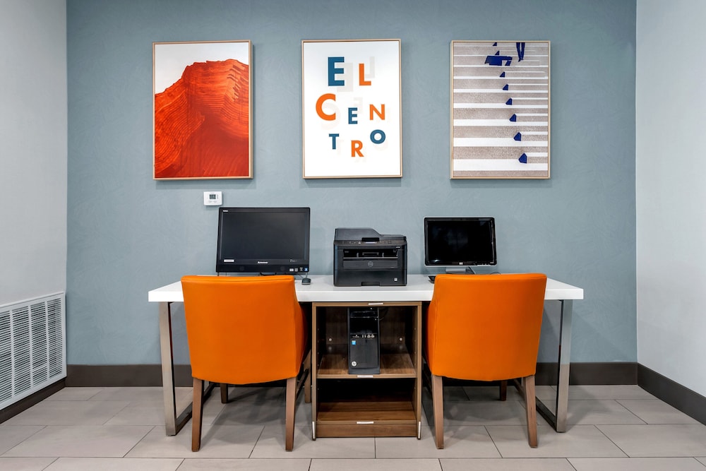 Holiday Inn Express Hotel & Suites El Centro by IHG - photo 47