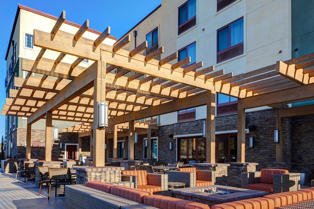 TownePlace Suites San Luis Obispo - photo 53