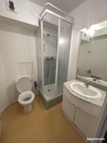 Issy Citea Access Dayuse Room Work And Day Rest Timeshare 2 Min Tram Formule Temps Partage Navette Ile D Issy Avenue Paris 92320 Espace Nuit — Issy Les Moulineaux