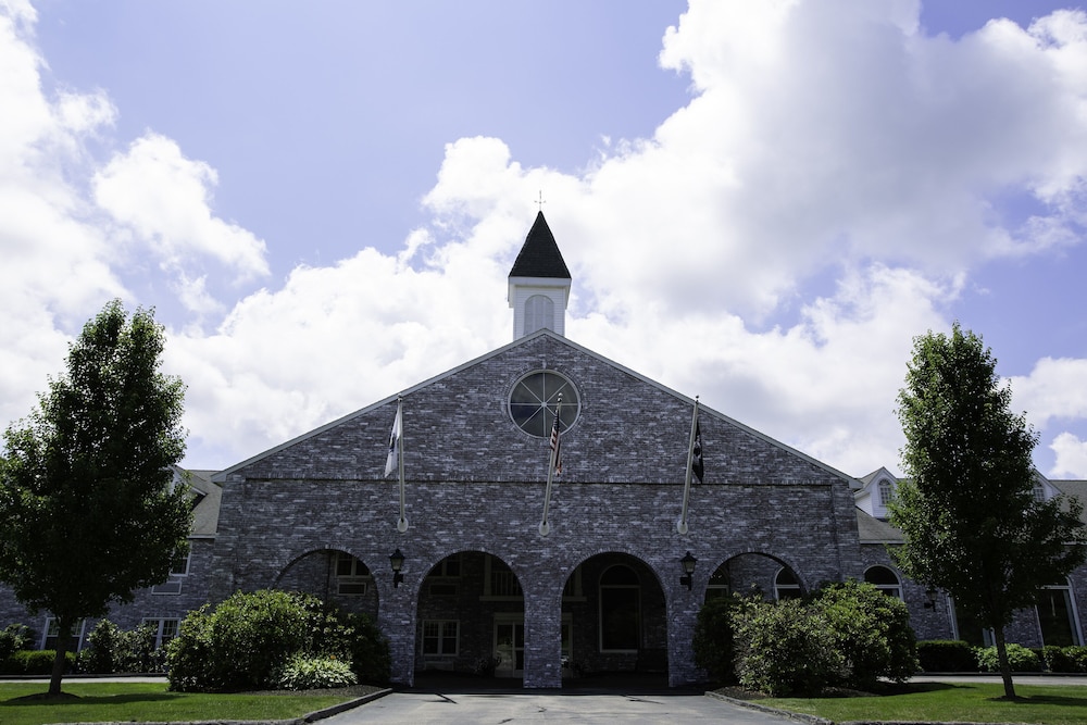 The Colonial Hotel - featured photo