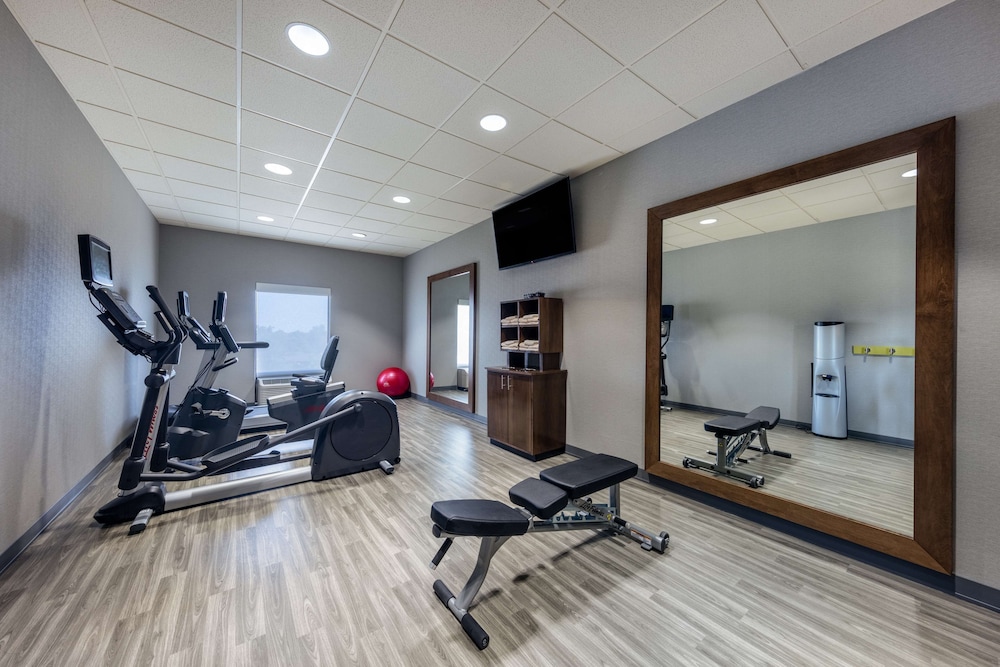 Hampton Inn St. Robert Ft. Leonard Wood - photo 33