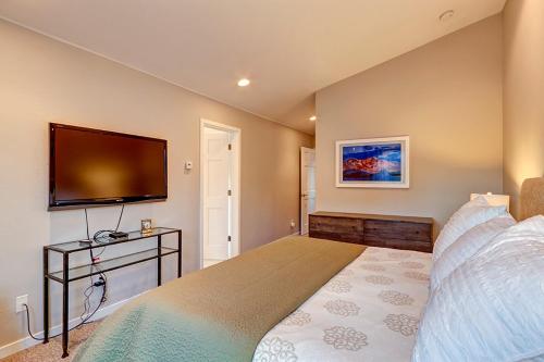 Crossroads Townhome 681B - photo 10