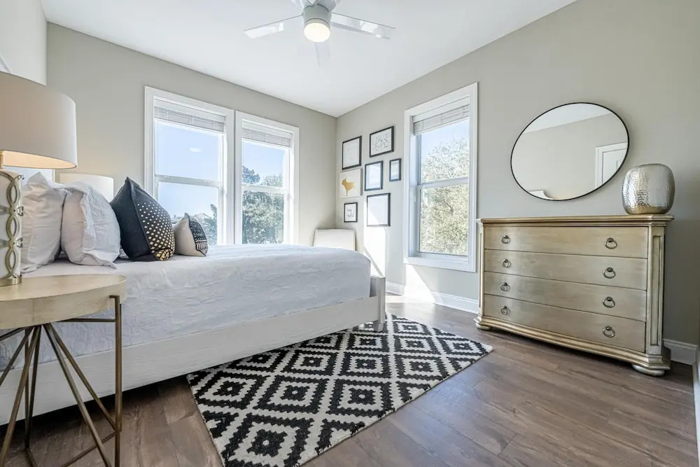 IncogBeachO in Seaside, United States