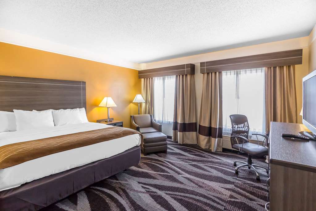 Comfort Inn near Frost Bank Center - photo 15