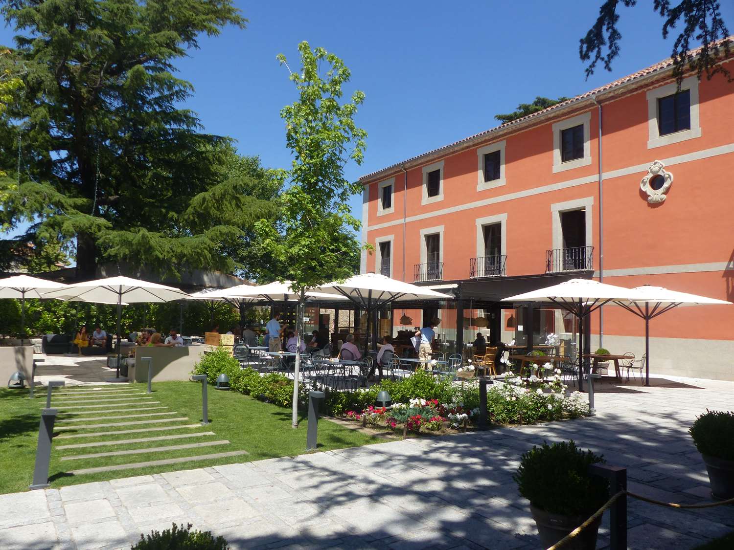 Sofraga Palacio WorldHotels Crafted - carbon neutral hotel in Avila