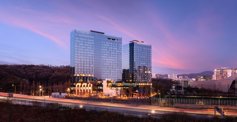 Doubletree By Hilton Seoul Pangyo in Seongnam-Si, South Korea