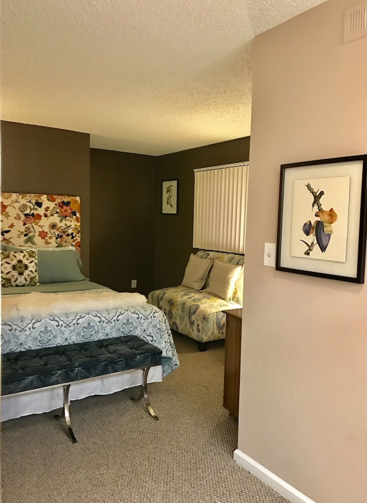 The Village Palm Desert - photo 21