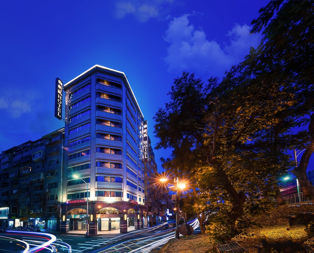 Silken Hotel - last minute hotel in Taipei