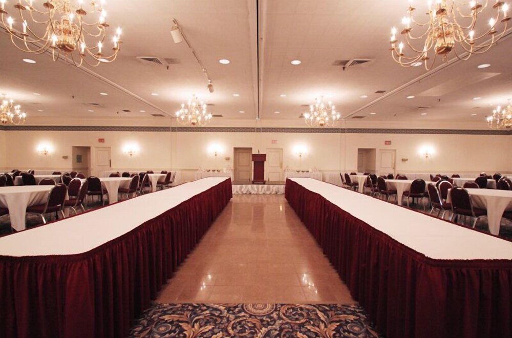 Fireside Inn & Suites West Lebanon - photo 19