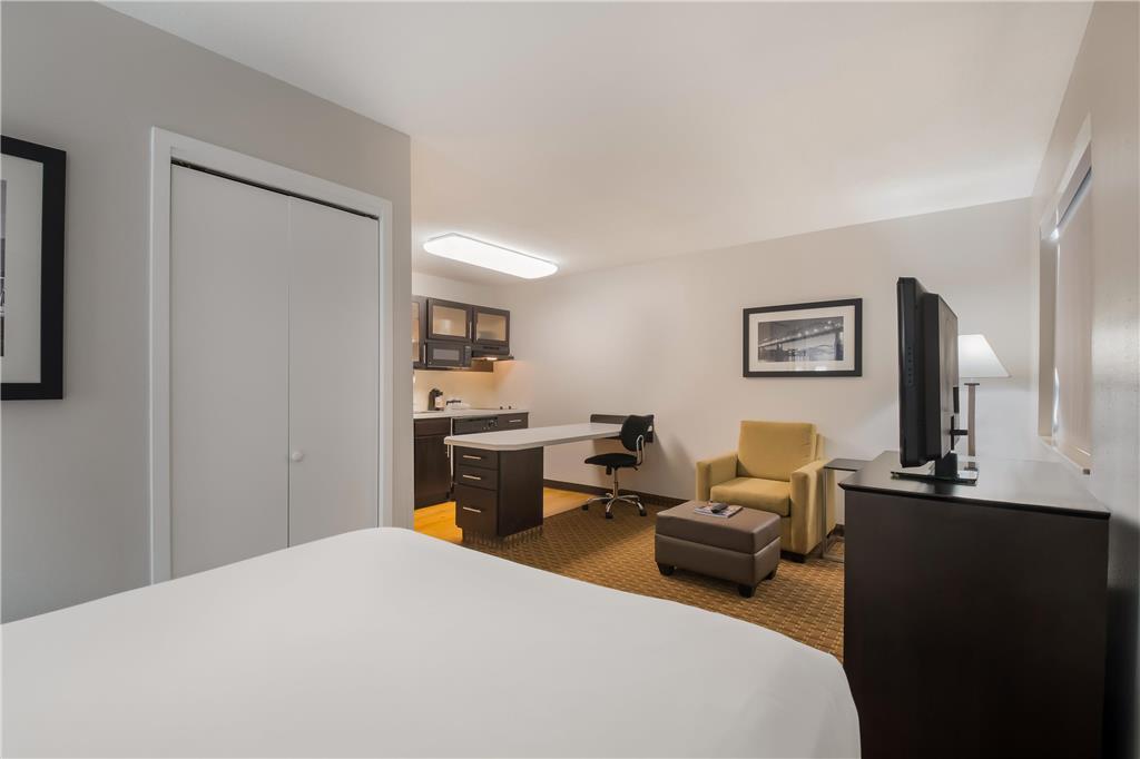MainStay Suites Chattanooga Hamilton Place - photo 23