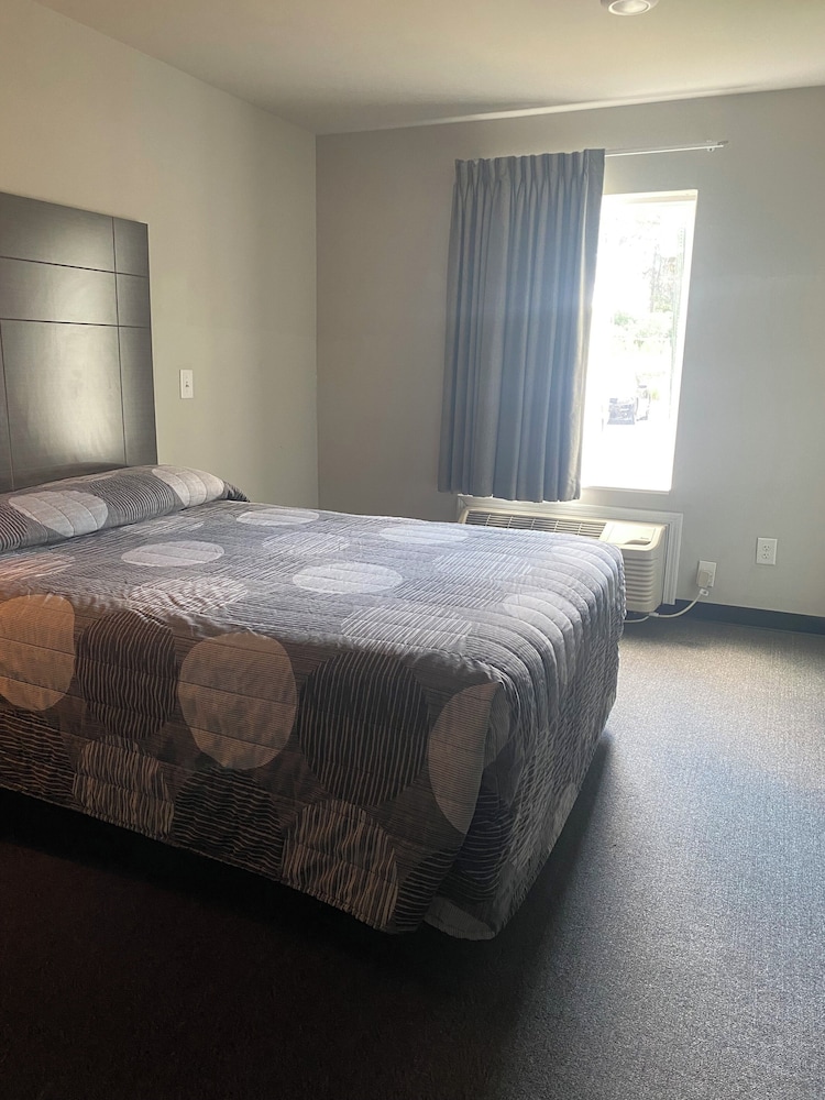 WoodSpring Suites Atlanta Airport - photo 14