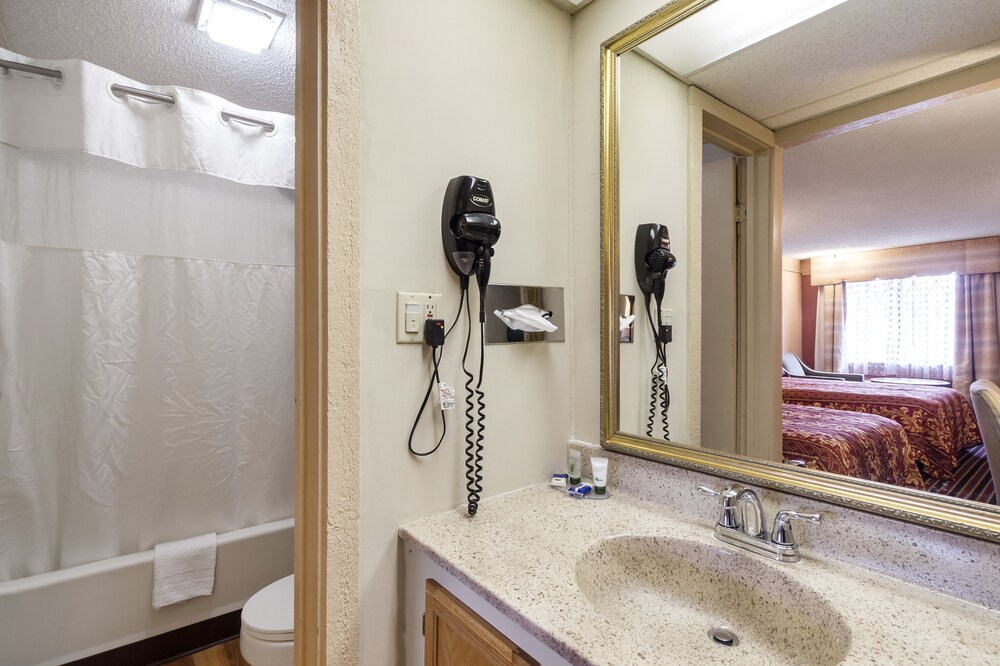 Scottish Inns Harrisburg Hershey South - photo 28