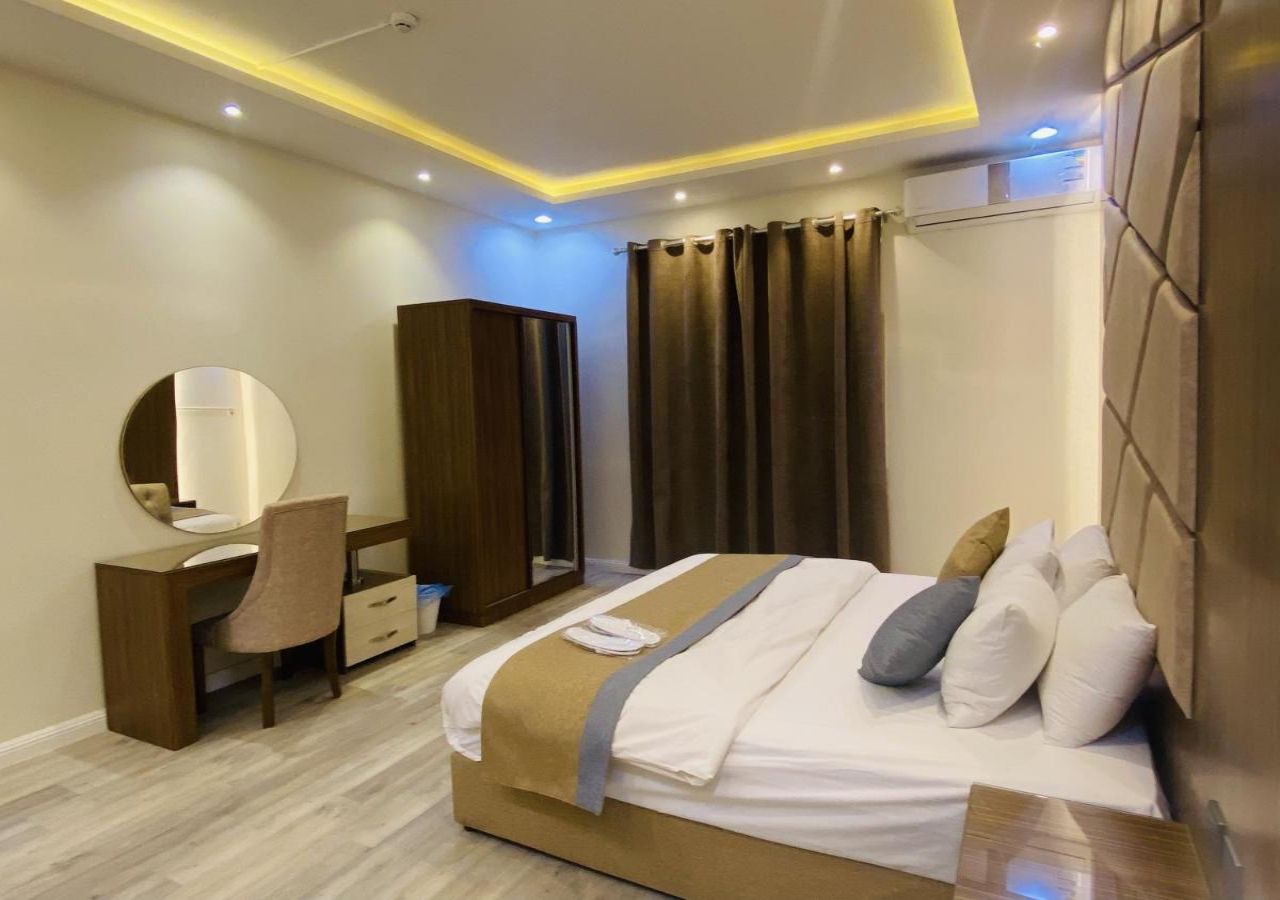 Lourde Furnished units - last minute hotel in Riyadh
