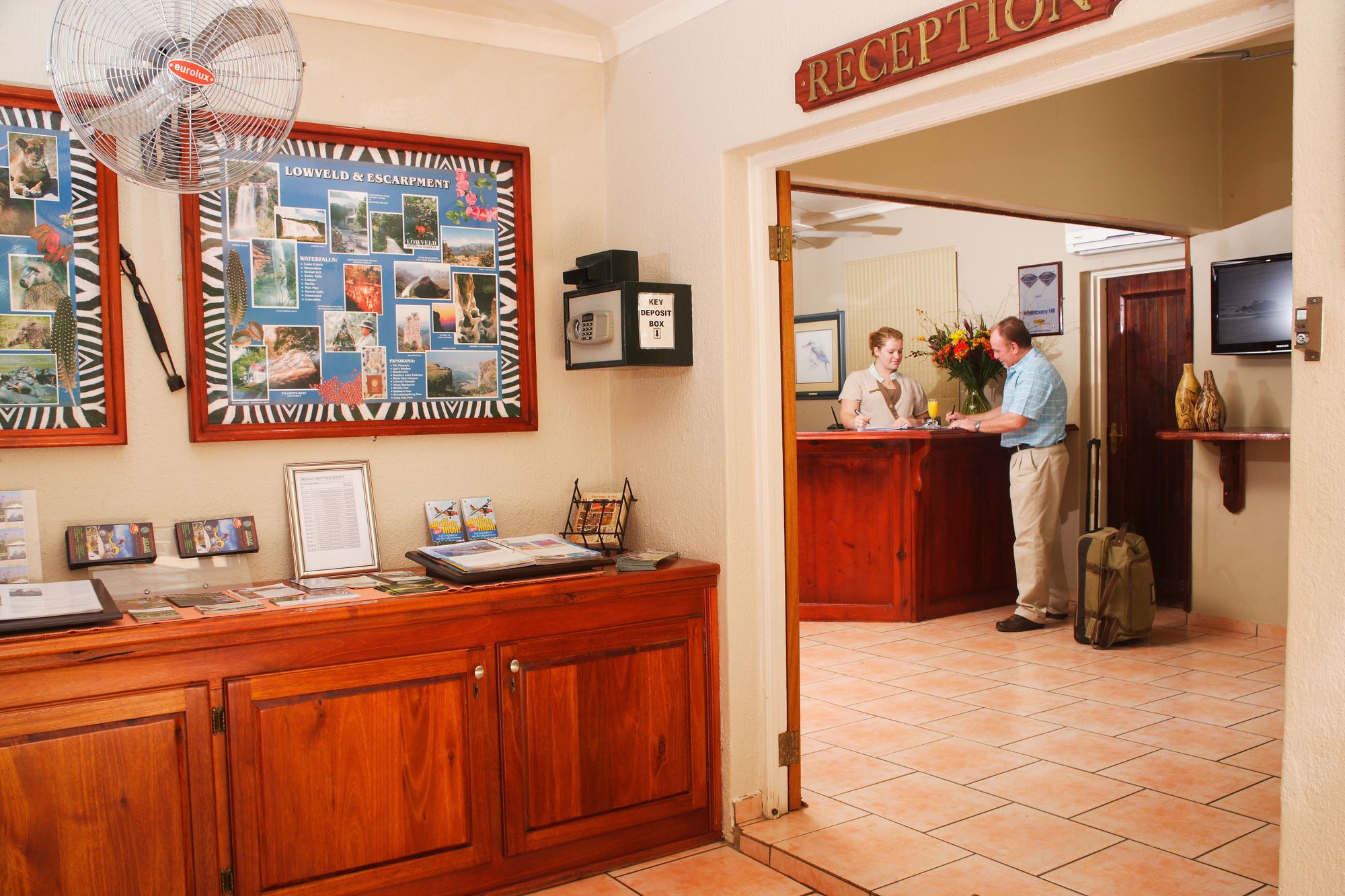 Waterberry Hill Hotel