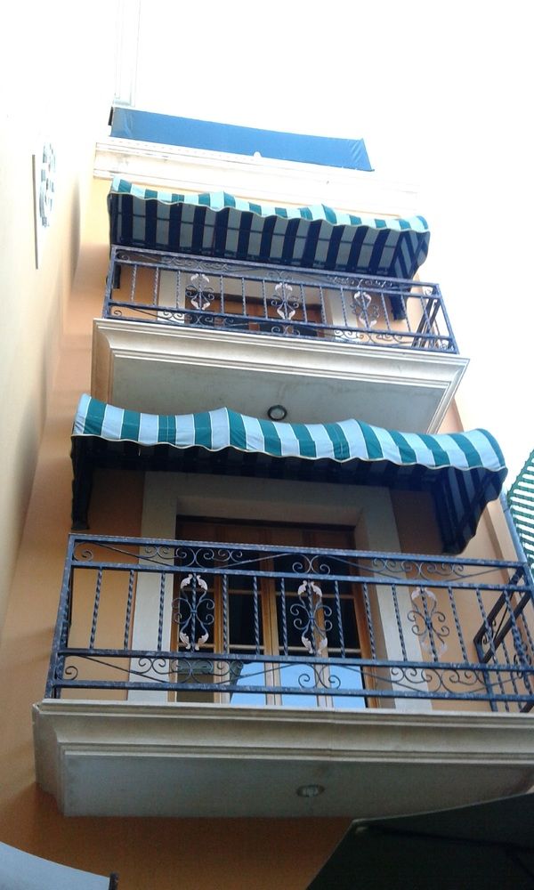 Cancun International Suites