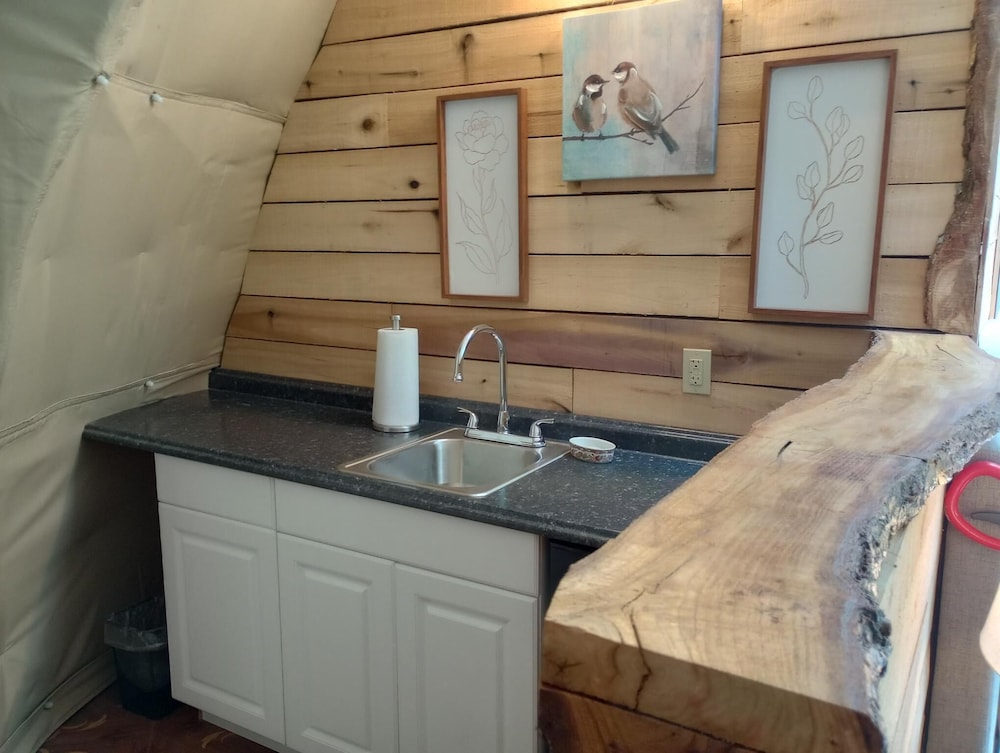 GlampOut Resort Elk River - photo 14