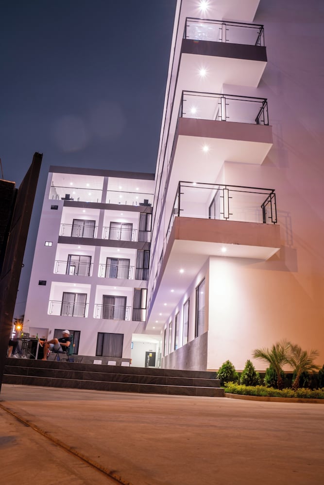 Manta Surf Hotel - last minute hotel in Manta