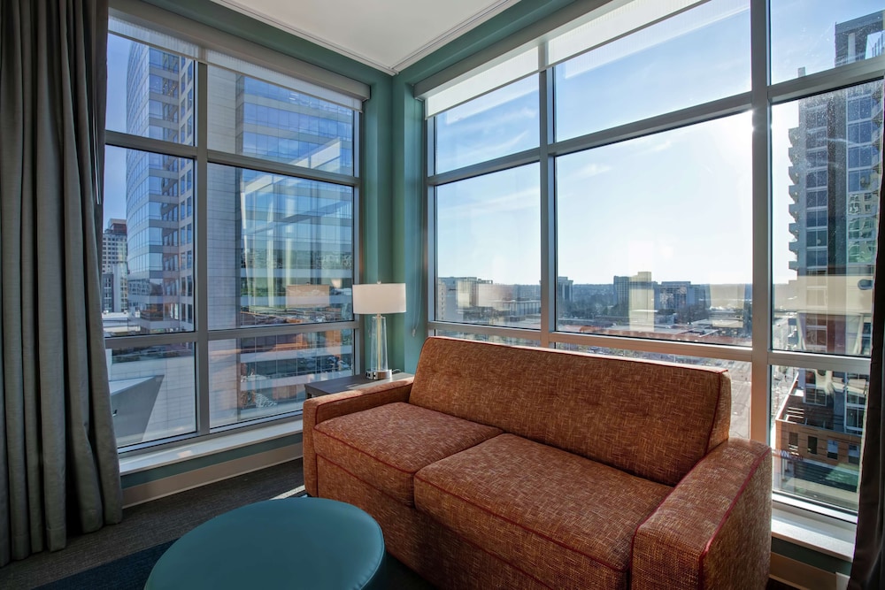 Home2 Suites by Hilton Charlotte Uptown NC - photo 32
