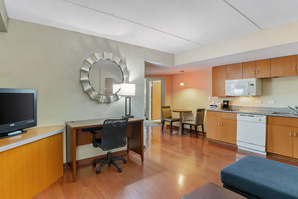 Comfort Suites At Virginia Center Commons - photo 17