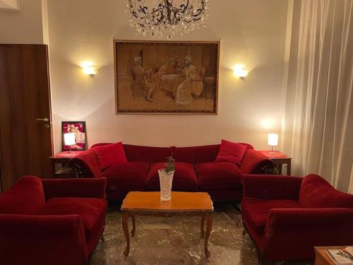 Rome Opéra Flat 2.0 — 4-Star Luxury Hotel in Rome, Italy