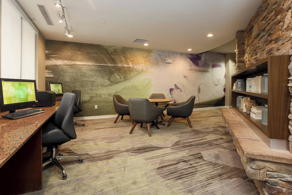 Courtyard By Marriott Las Vegas Stadium Area - photo 34