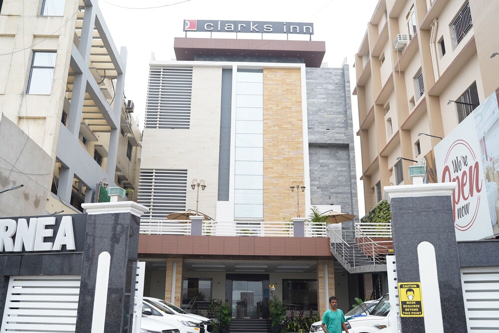 Hotel Clarks Inn Purnea - carbon neutral hotel in Bihar Sharif