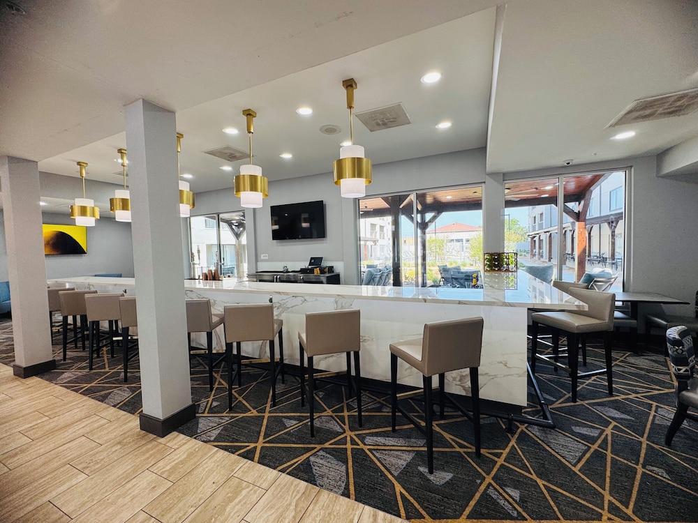 Courtyard by Marriott Waco - photo 32