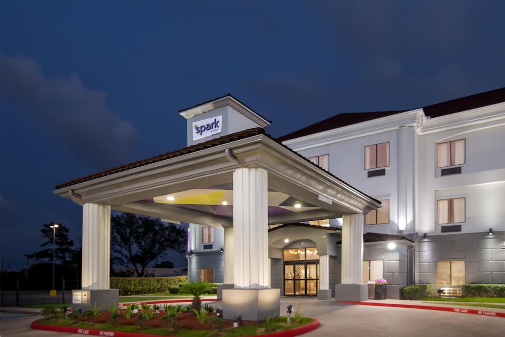 Spark By Hilton Houston Hobby Airport - photo 40