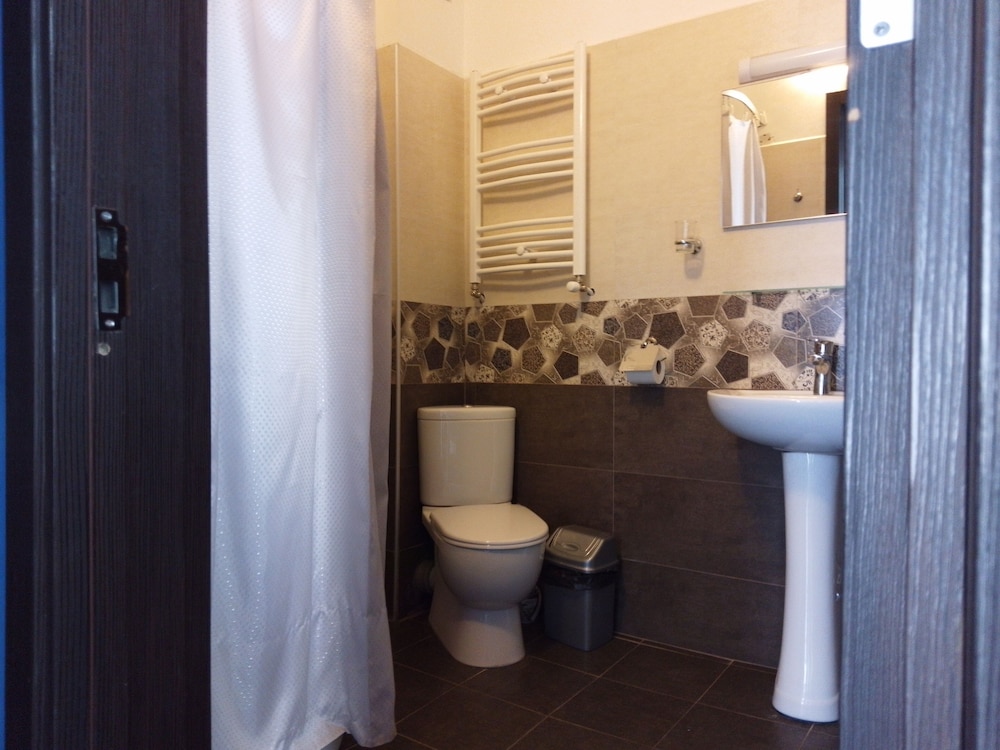 RezoHut in Step'antsminda, Georgia