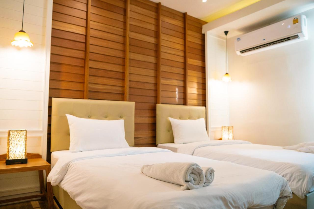 CozyHouse near MRT QSCC Convention Center 4BR 10ppl