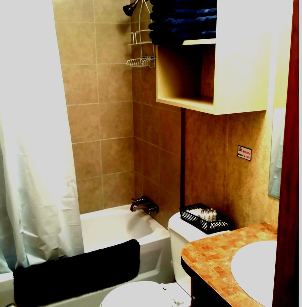 Eagle Ford Lodging - photo 15