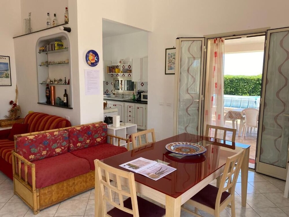 Villa Amos Marzamemi San Lorenzo — 4-Star Luxury Hotel in San Lorenzo, Italy