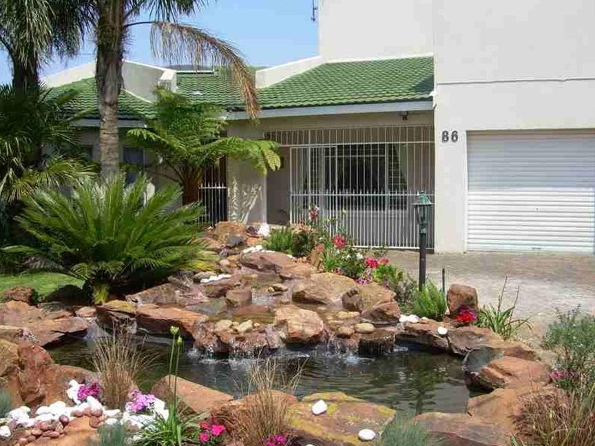Renates Heim B & B — 4-Star Luxury Hotel in Alberton, South Africa