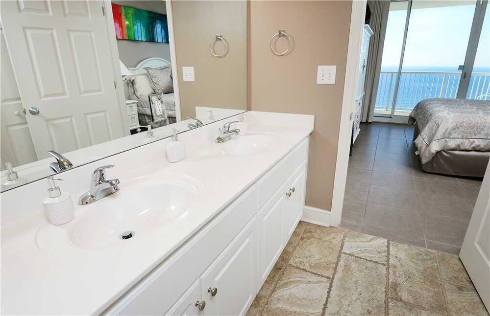 Majestic 2202 West Tower 1 Four Bedroom Condo - photo 19