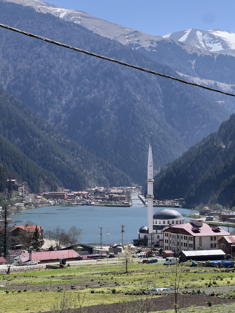 Albatros Uzungöl in Caykara, Turkey