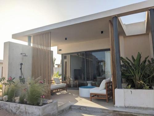 Magical Cabana Steps From Beach & Pool - last minute hotel in Hurghada