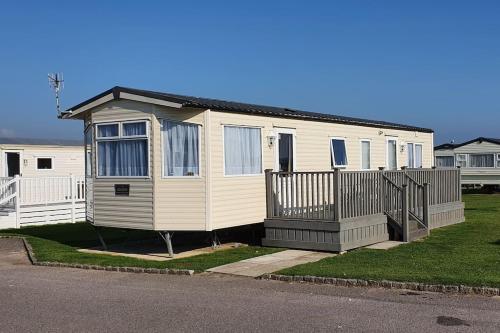 Carnaby Holiday Caravan West Sands Selsey in Selsey, United Kingdom