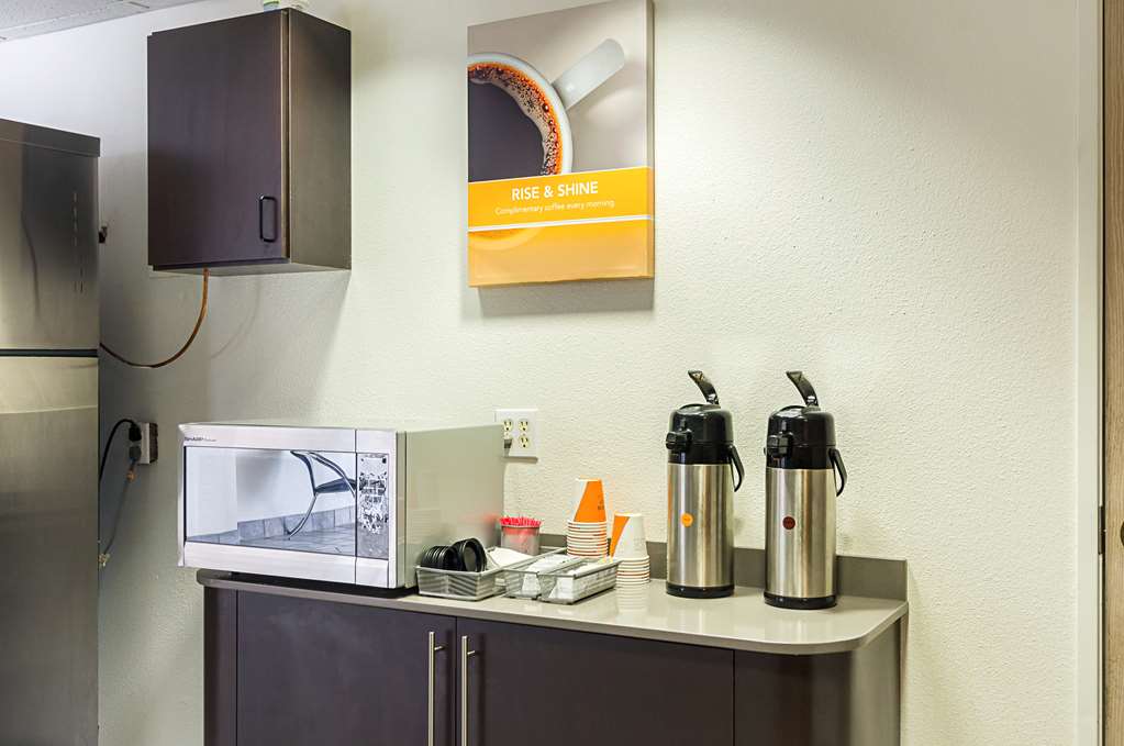 Motel 6 Wheatland WY - photo 46
