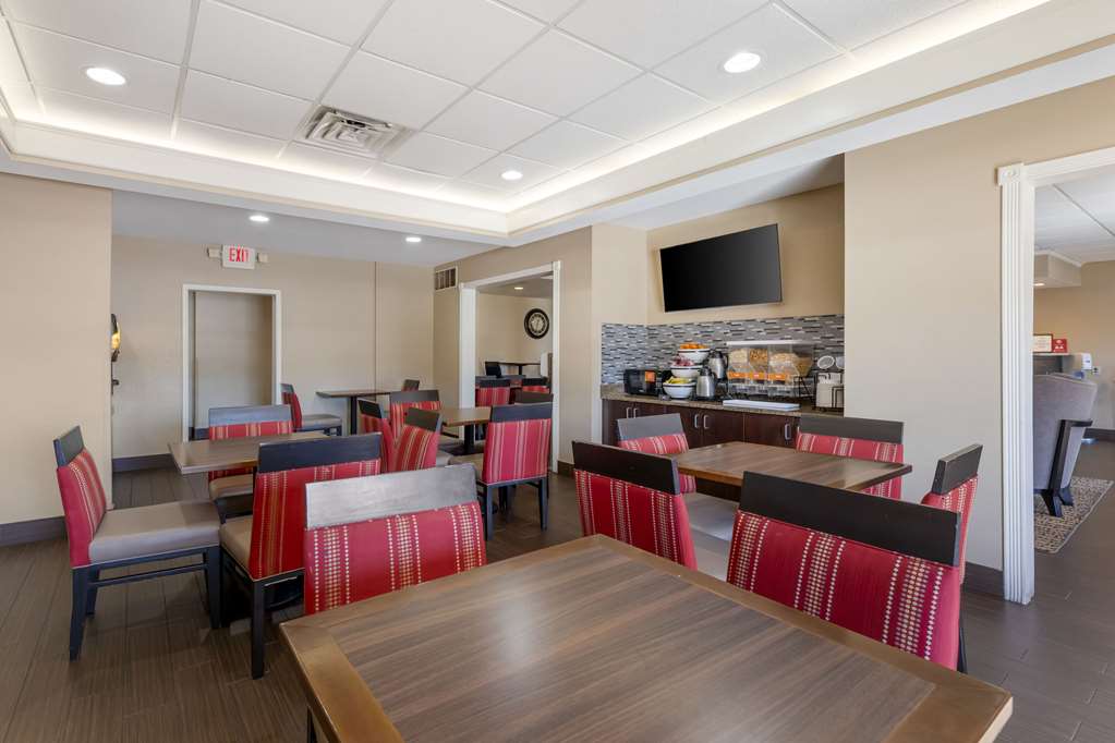 Comfort Inn & Suites Porter near Indiana Dunes - photo 27
