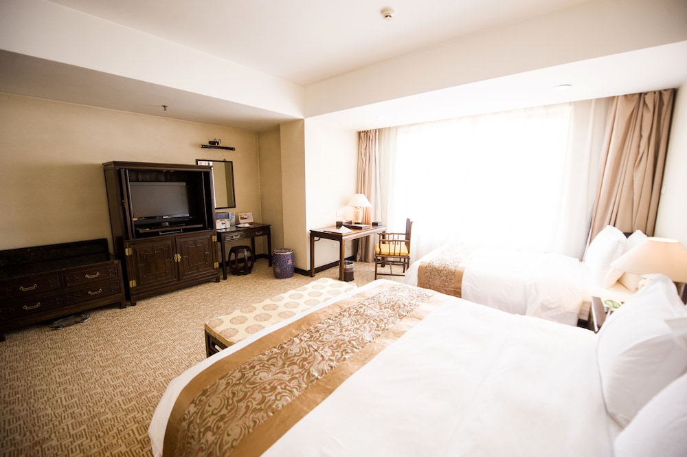 Garden Hotel — hotel in Datong