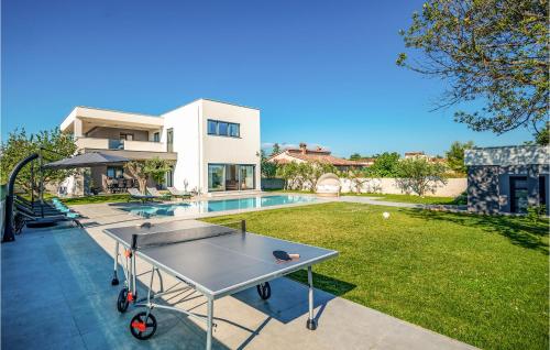 6 Bedroom Cozy Home In Pula — 5-Star Luxury Hotel in Pula, Croatia