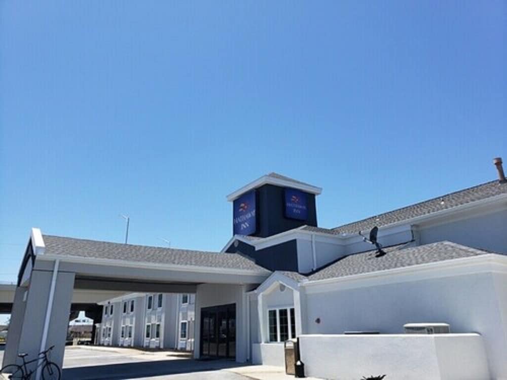 Hathaway Inn - photo 14