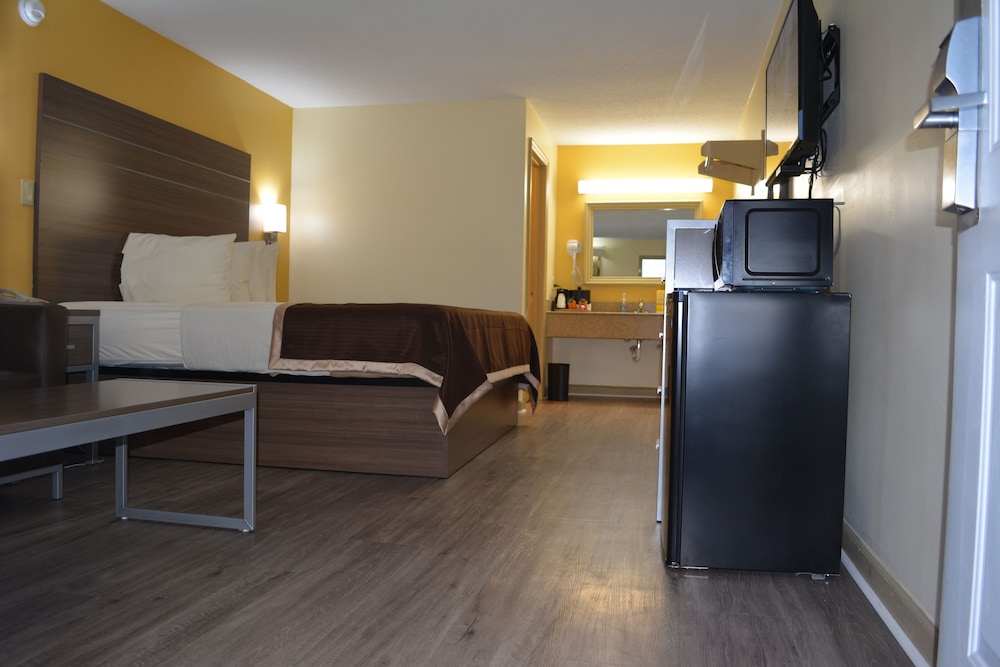 Southern Inn Lumberton - photo 12