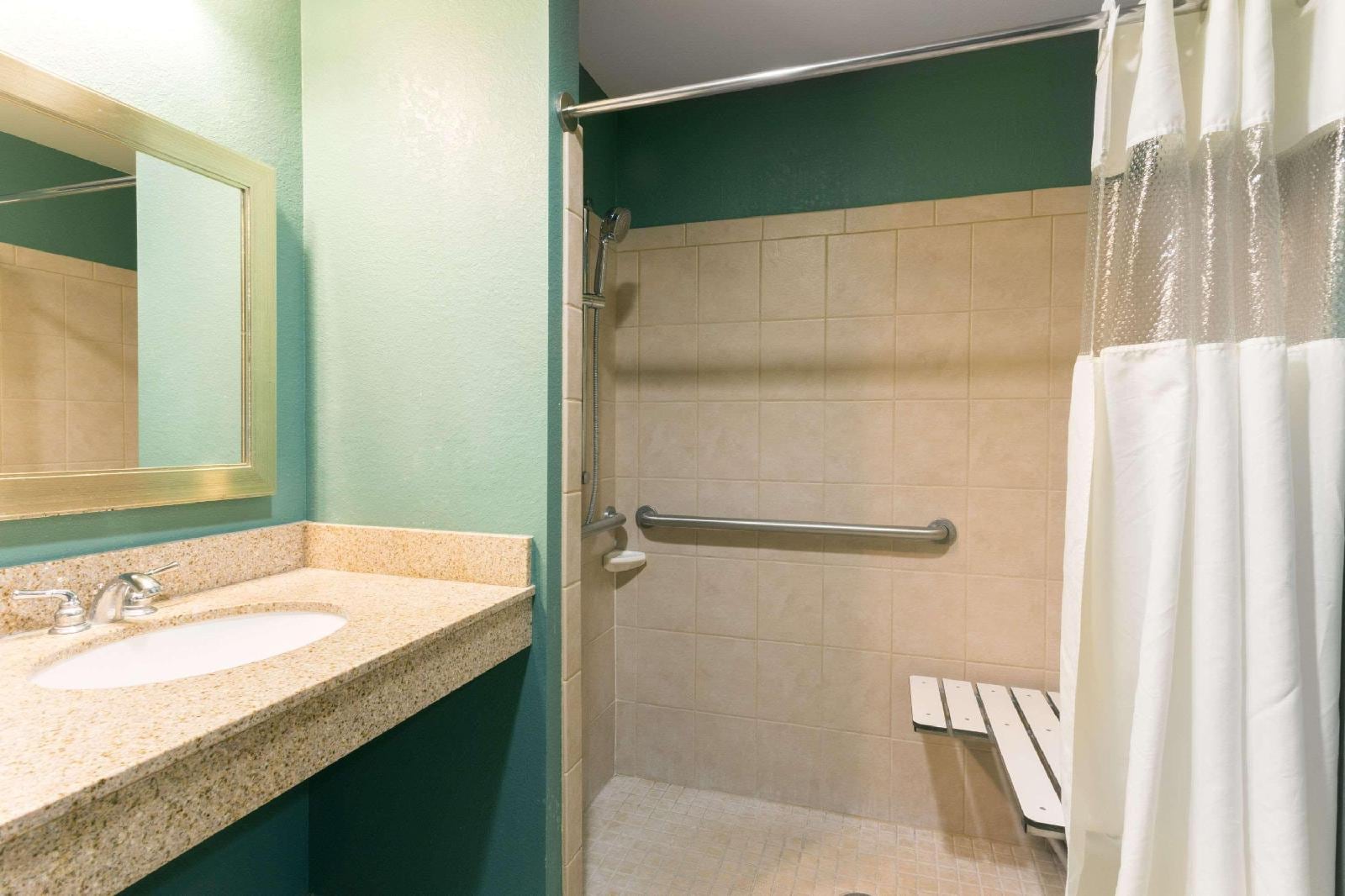 Holiday Inn Express & Suites Palm Coast I 95 - photo 25