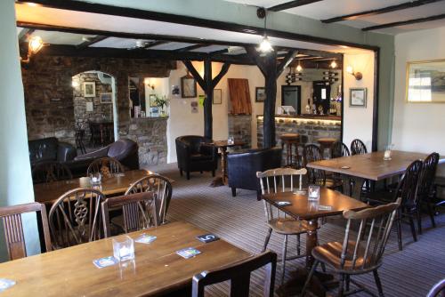 Moorcock Inn