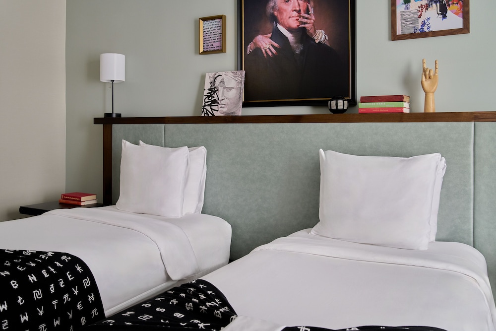 Hotel Rendale Washington DC - photo 10