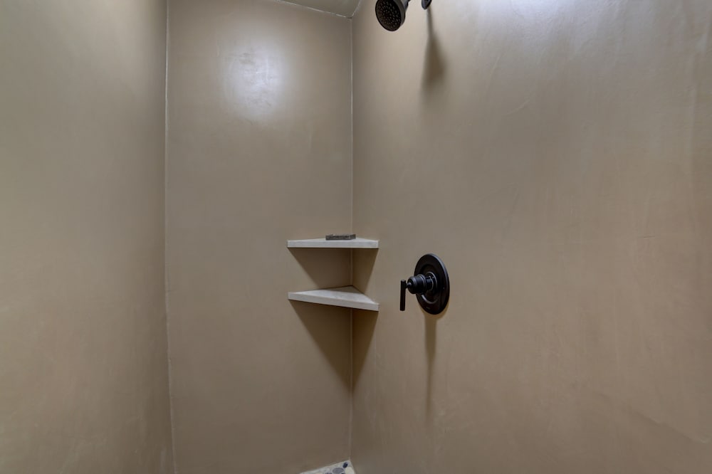 The Gonzo Inn - photo 50